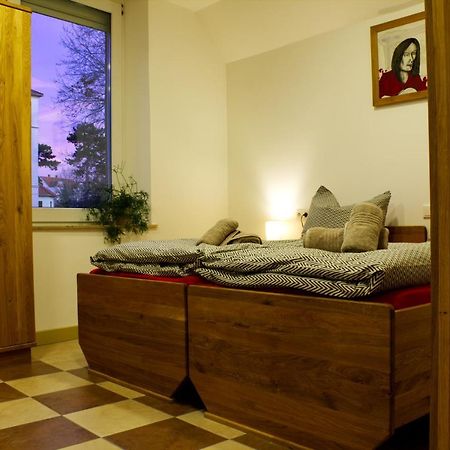 Kl17 Ostel Doebeln Hostel ภายนอก รูปภาพ