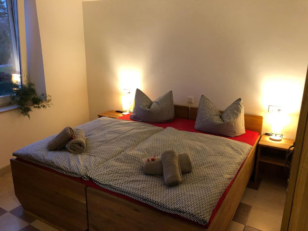 Kl17 Ostel Doebeln Hostel ภายนอก รูปภาพ