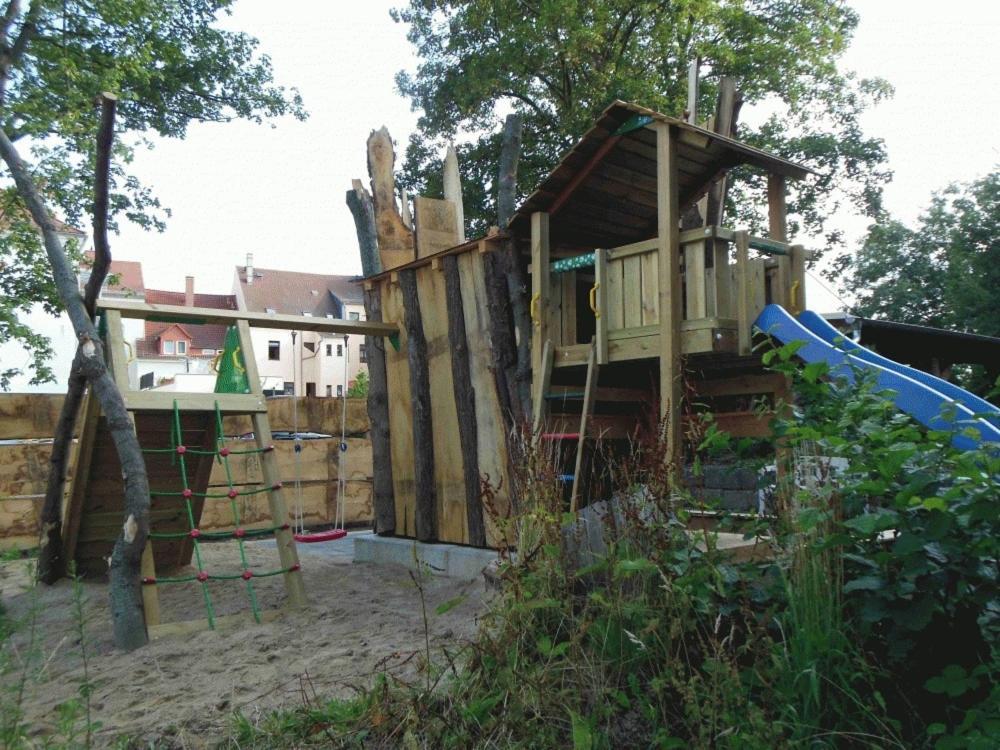 Kl17 Ostel Doebeln Hostel ภายนอก รูปภาพ