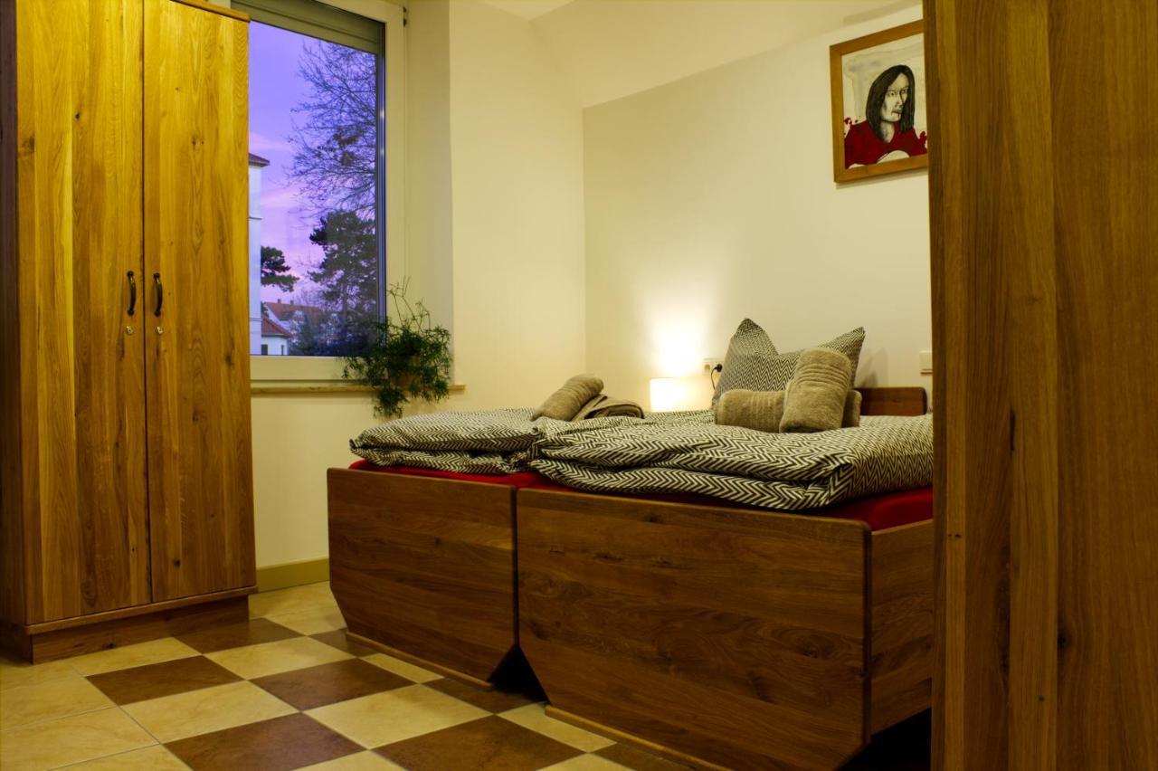 Kl17 Ostel Doebeln Hostel ภายนอก รูปภาพ